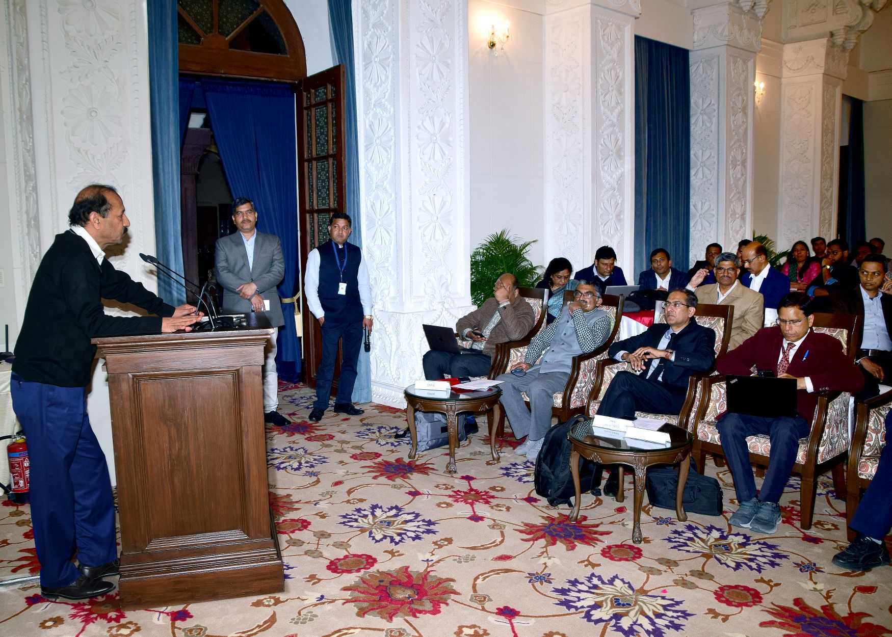 Img-10