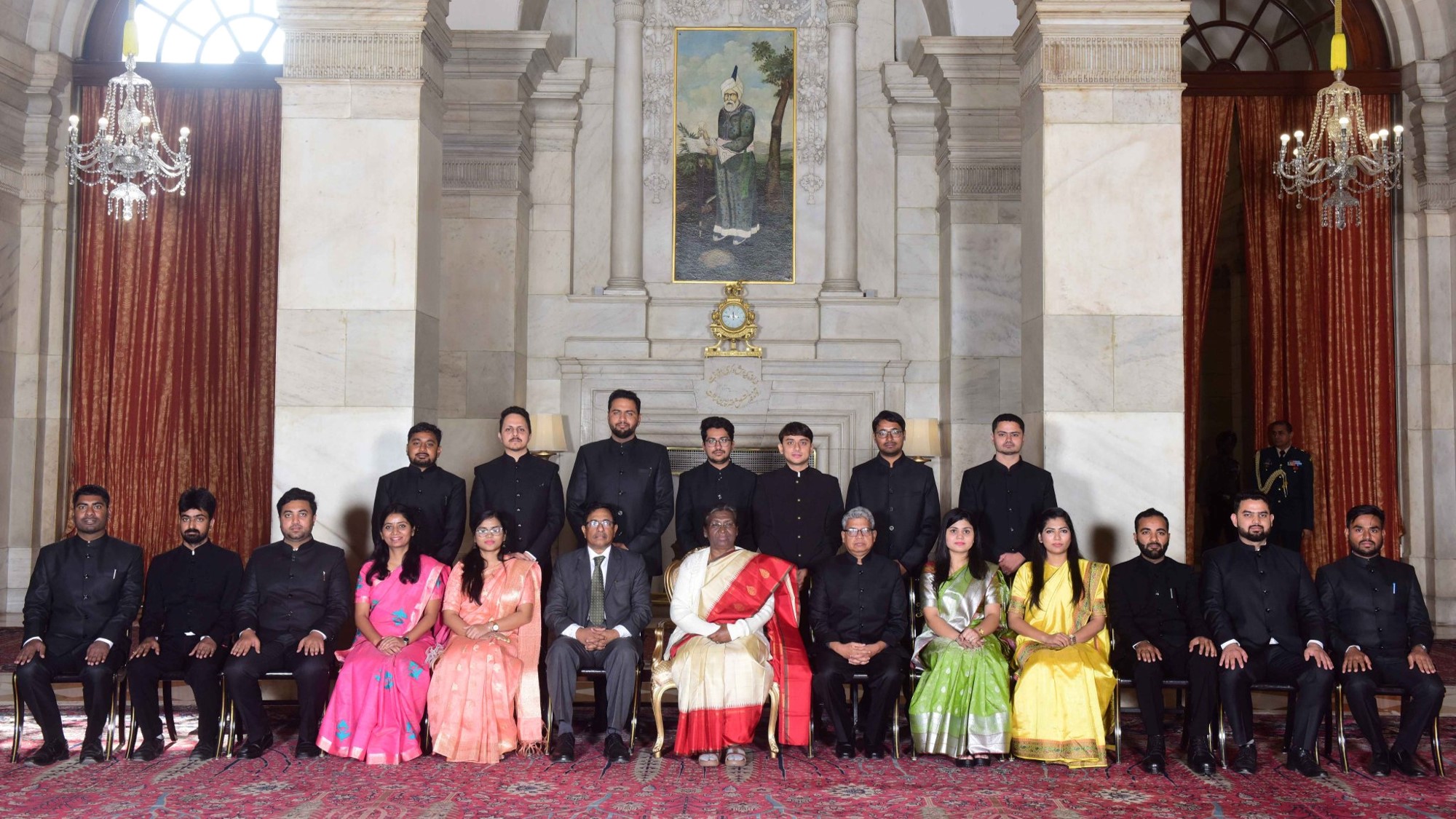 Call on the Hon'ble President of India by IRRS Gr A officers 07.12.2022